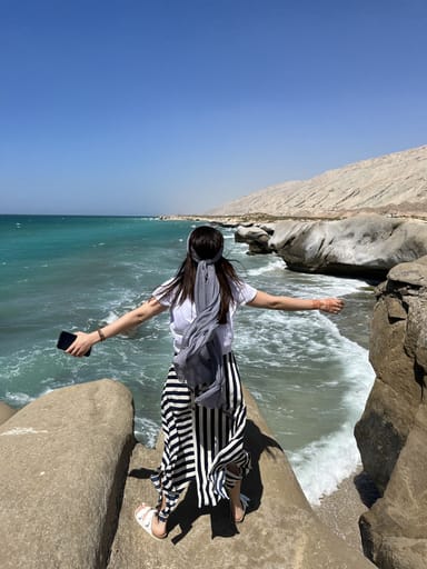 شادی شریفیان