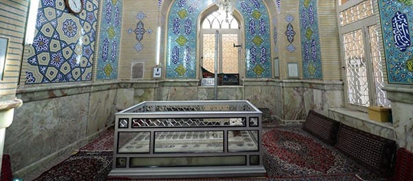 محتشم کاشانی